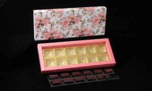 12 Cavity Flower Chocolate Box